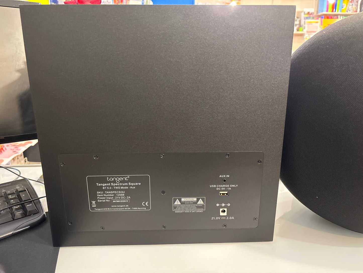 Cassa Tangent Square